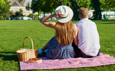 Cuisine’s “Classic” Picnic Baskets Are Now Available